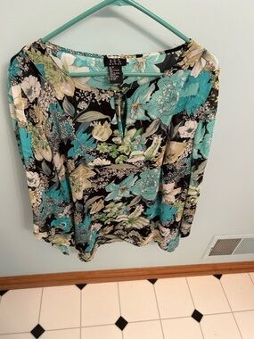 Floral Keyhole Blouse in Teal & Black
